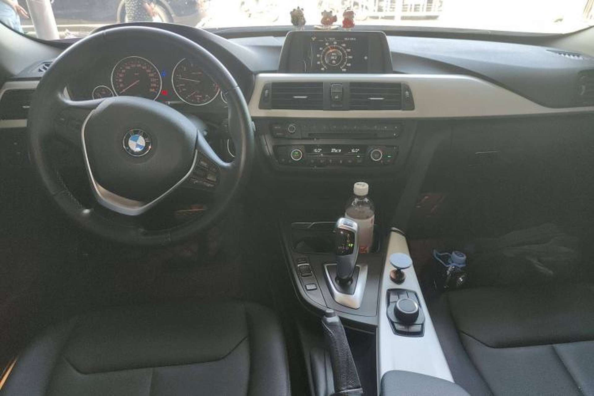 Used BMW 3 Series GT 2016 320i Fashion Model Center Console