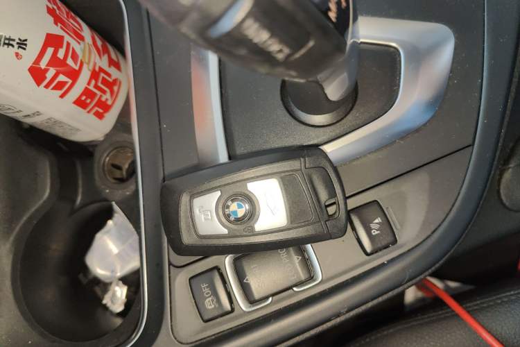 Used BMW 3 Series GT 2016 320i Fashion Model Vehicle Key