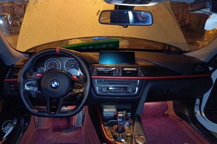 Used BMW 3 Series GT 2016 328i Design Package Model Center Console