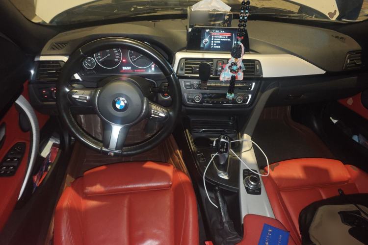 Used BMW 3 Series GT 2016 320i Design Package Edition Center Console