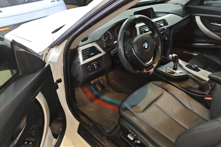 Used BMW 3 Series GT 2016 320i Fashion Model Driver Seat