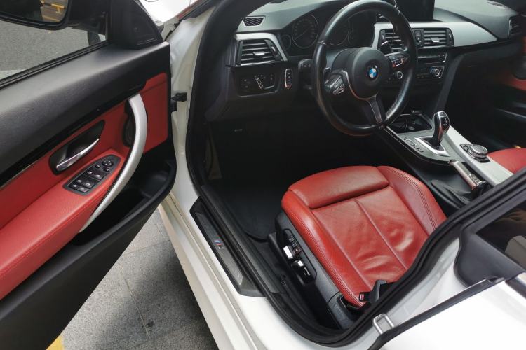 Used BMW 3 Series GT 2016 328i Design Package Model Driver Seat