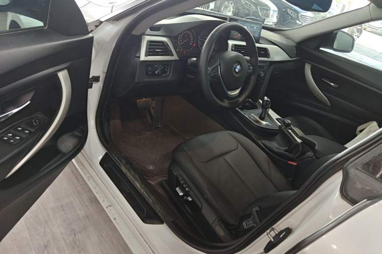 Used BMW 3 Series GT 2016 320i Fashion Model Driver Seat