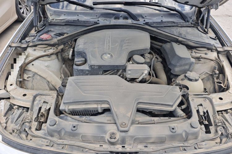 Used BMW 3 Series GT 2016 320i Design Package Edition Engine Bay