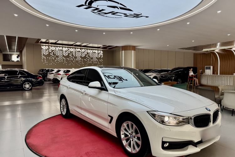 Used BMW 3 Series GT 2016 320i Fashion Model Exterior 2