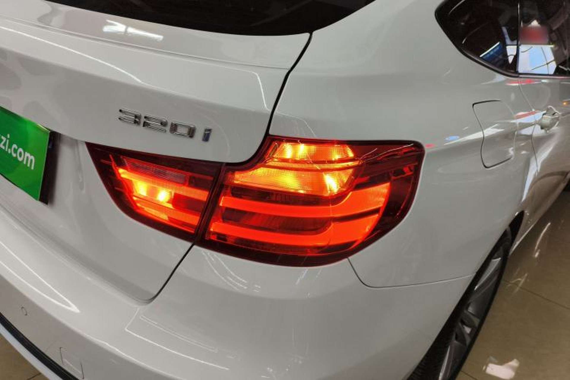Used BMW 3 Series GT 2016 320i Design Package Edition Exterior 3