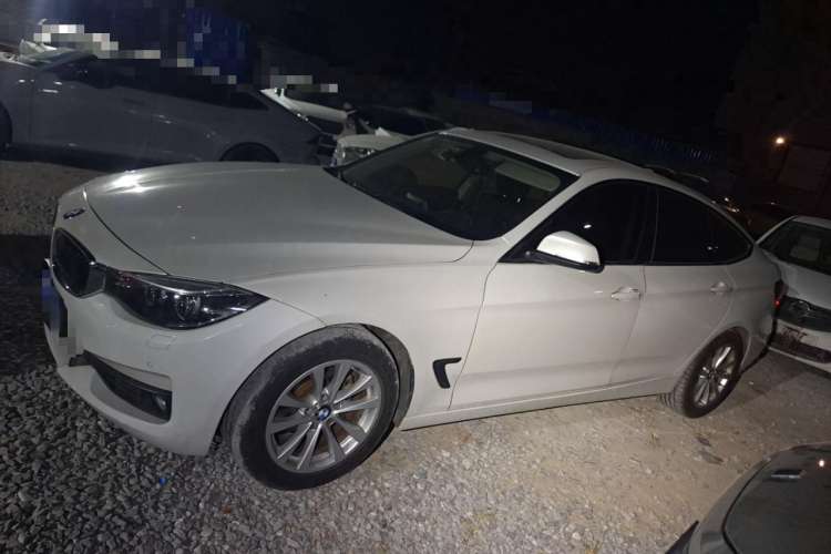 Used BMW 3 Series GT 2016 320i Fashion Model Exterior 5