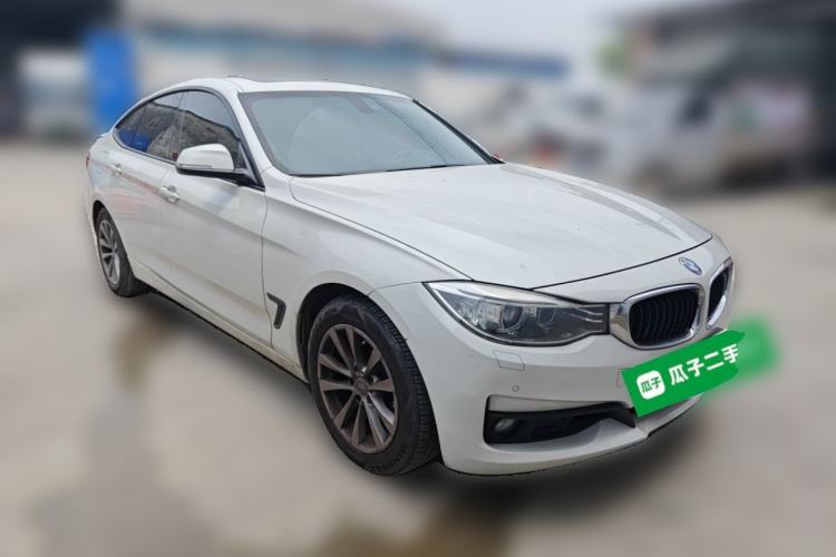Used BMW 3 Series GT 2016 320i Fashion Model Front Right 45 Deg