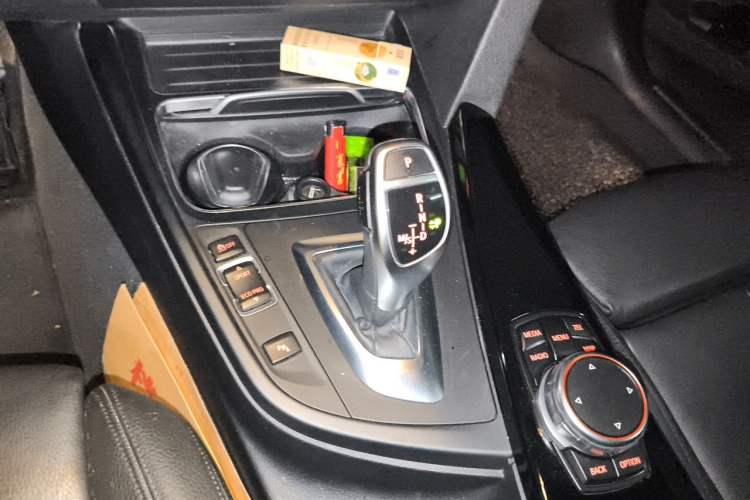 Used BMW 3 Series GT 2016 328i Design Package Model Gear Lever