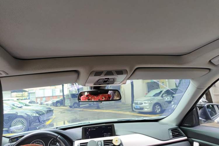 Used BMW 3 Series GT 2016 320i Fashion Model Headliner