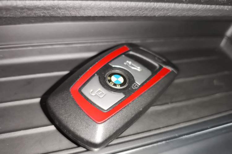 Used BMW 3 Series GT 2016 320i Design Package Edition Interior 1