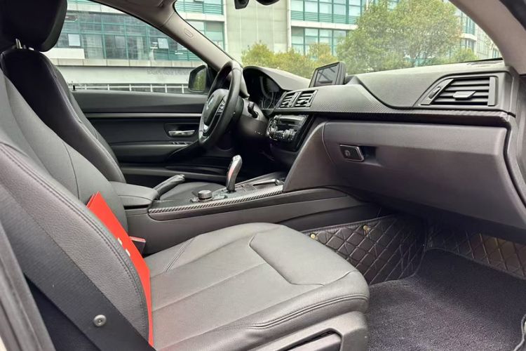 Used BMW 3 Series GT 2016 320i Fashion Model Interior 2