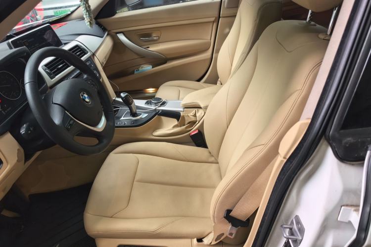 Used BMW 3 Series GT 2016 320i Fashion Model Left Front Seat