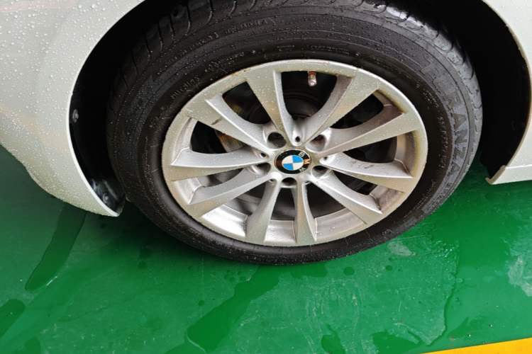 Used BMW 3 Series GT 2016 320i Fashion Model Left Front Wheel Hub