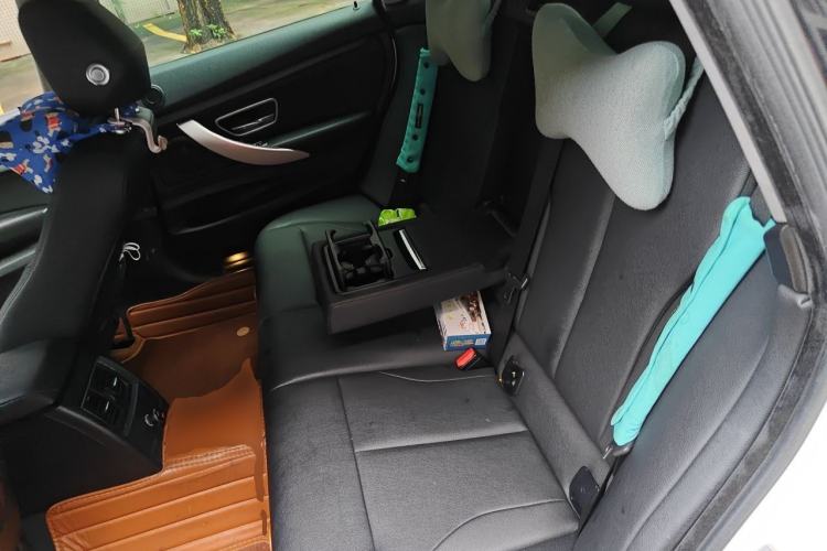 Used BMW 3 Series GT 2016 320i Fashion Model Left Rear Seat