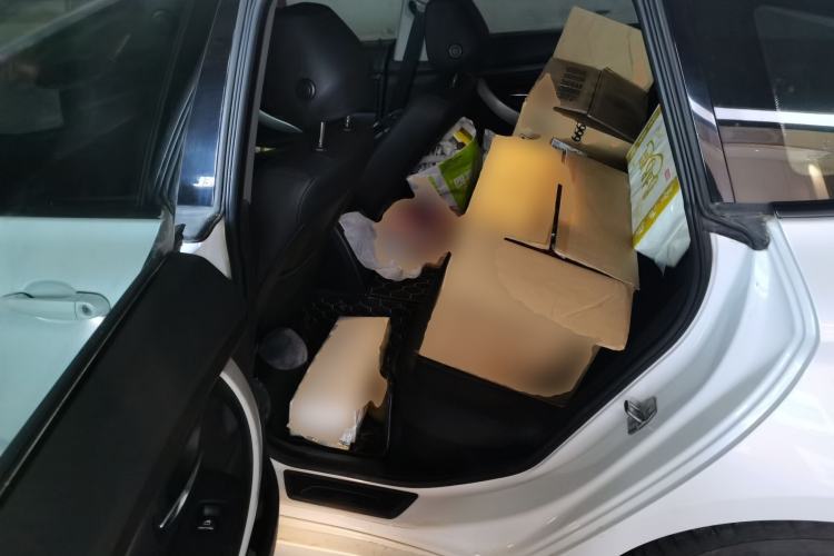 Used BMW 3 Series GT 2016 320i Fashion Model Left Rear Seat
