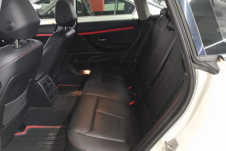 Used BMW 3 Series GT 2016 320i Design Package Edition Left Rear Seat