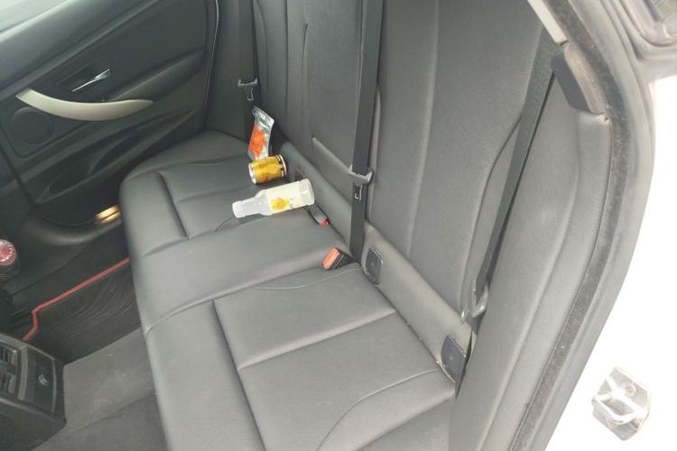 Used BMW 3 Series GT 2016 320i Fashion Model Left Rear Seat