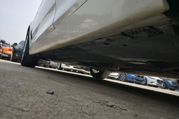 Used BMW 3 Series GT 2016 320i Fashion Model Left Side Sill