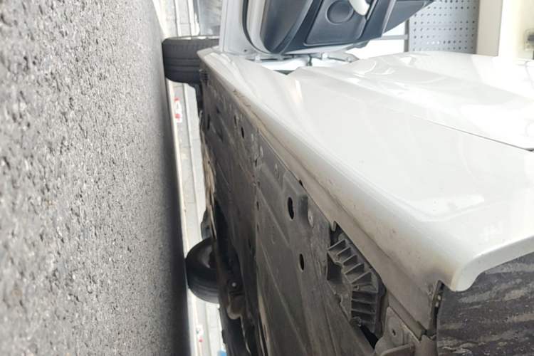 Used BMW 3 Series GT 2016 320i Fashion Model Left Side Sill