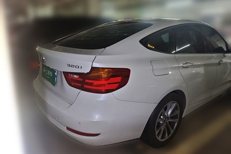 Used BMW 3 Series GT 2016 320i Fashion Model Rear