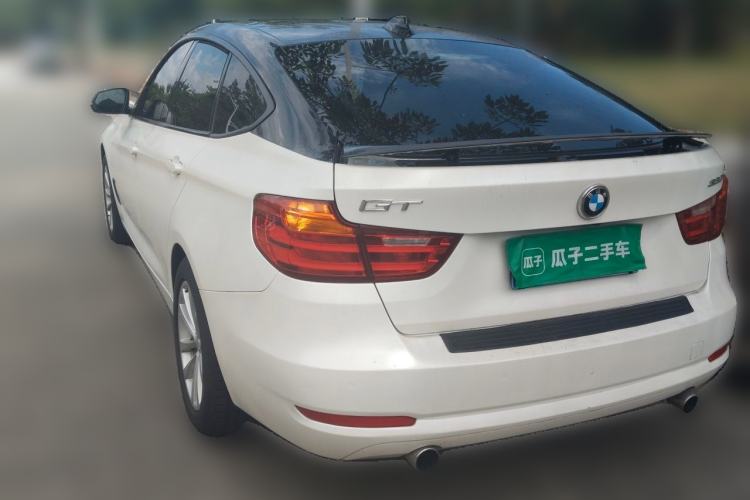 Used BMW 3 Series GT 2016 320i Fashion Model Rear Left 45 Deg