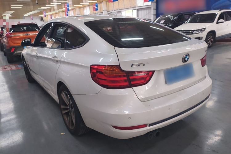 Used BMW 3 Series GT 2016 328i Design Package Model Rear Left 45 Deg