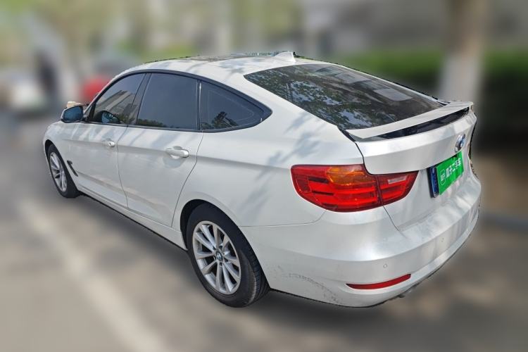 Used BMW 3 Series GT 2016 320i Fashion Model Rear Left 45 Deg