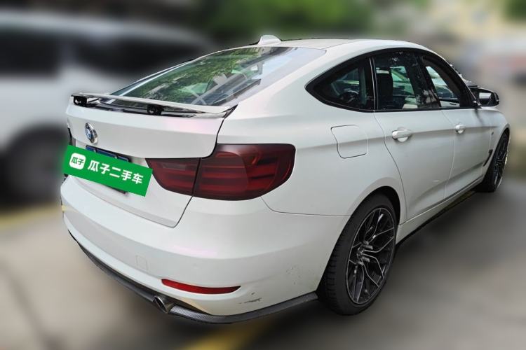 Used BMW 3 Series GT 2016 320i Fashion Model Rear Right 45 Deg