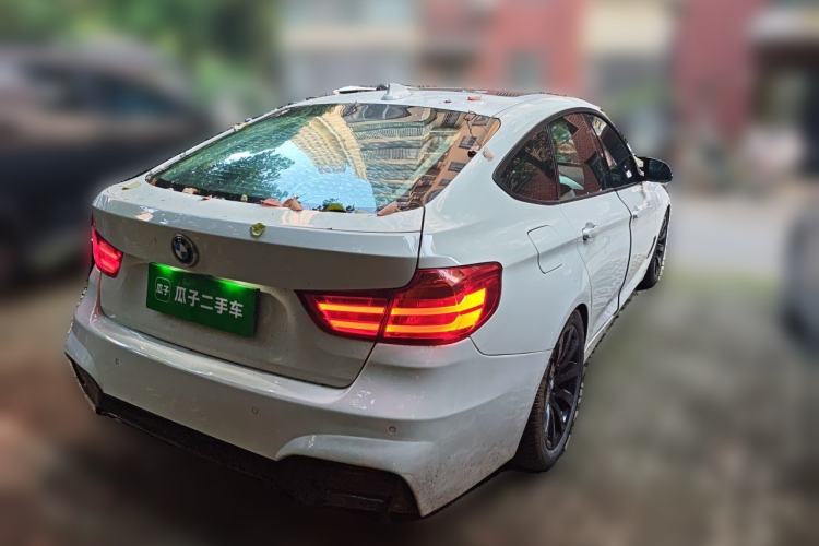 Used BMW 3 Series GT 2016 320i Fashion Model Rear Right 45 Deg
