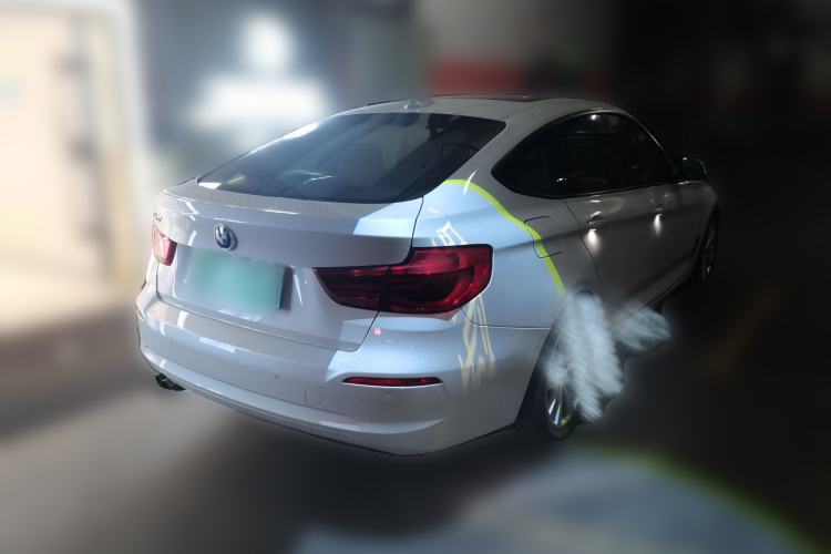 Used BMW 3 Series GT 2016 320i Fashion Model Rear Right 45 Deg
