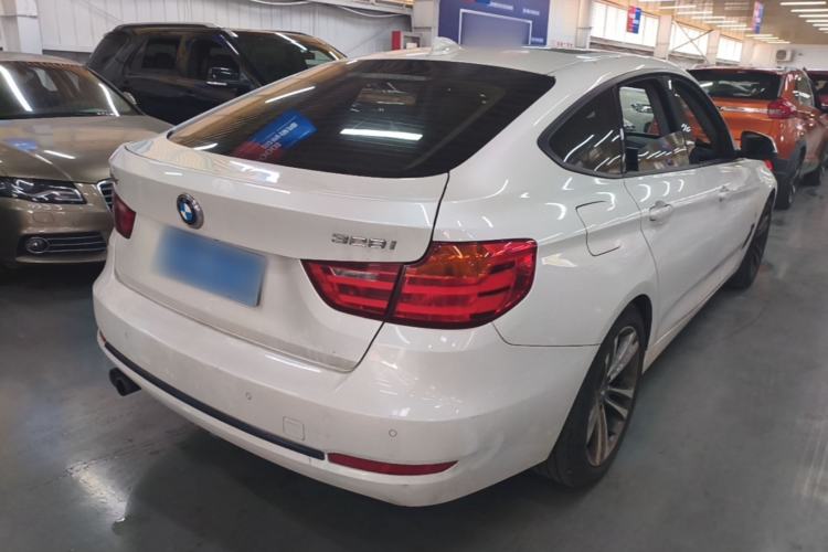 Used BMW 3 Series GT 2016 328i Design Package Model Rear Right 45 Deg