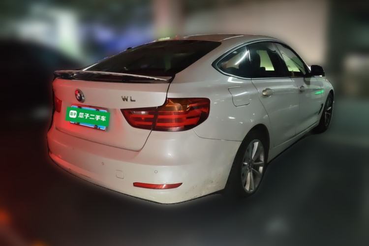 Used BMW 3 Series GT 2016 320i Fashion Model Rear Right 45 Deg