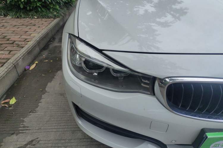 Used BMW 3 Series GT 2016 320i Fashion Model Right Front Headlight
