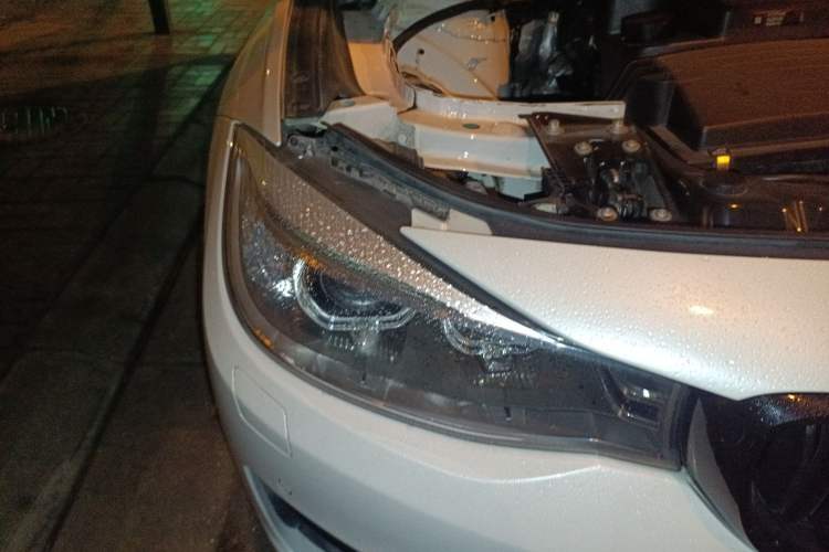 Used BMW 3 Series GT 2016 328i Design Package Model Right Front Headlight