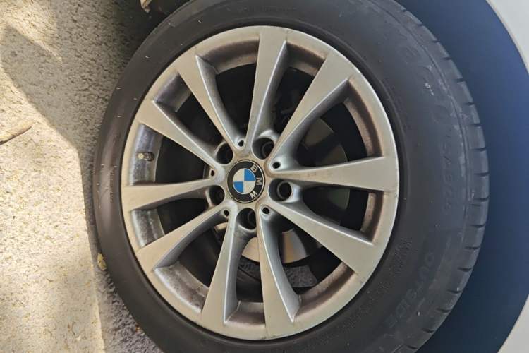 Used BMW 3 Series GT 2016 320i Fashion Model Right Front Wheel Hub