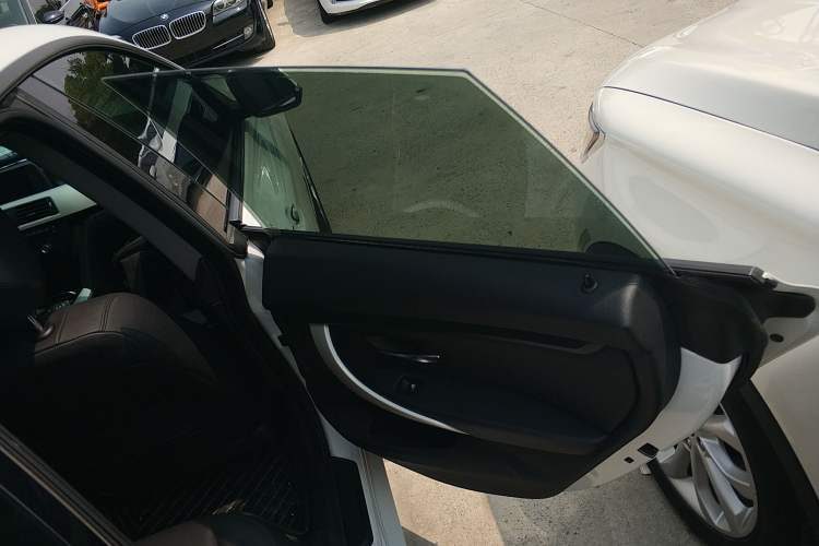 Used BMW 3 Series GT 2016 320i Fashion Model Right Rear Door Interior