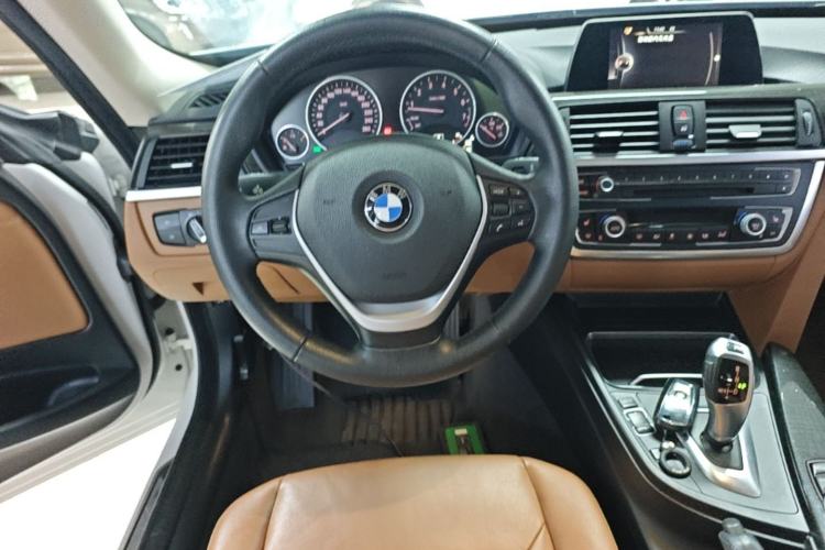 Used BMW 3 Series GT 2016 320i Design Package Edition Steering Wheel