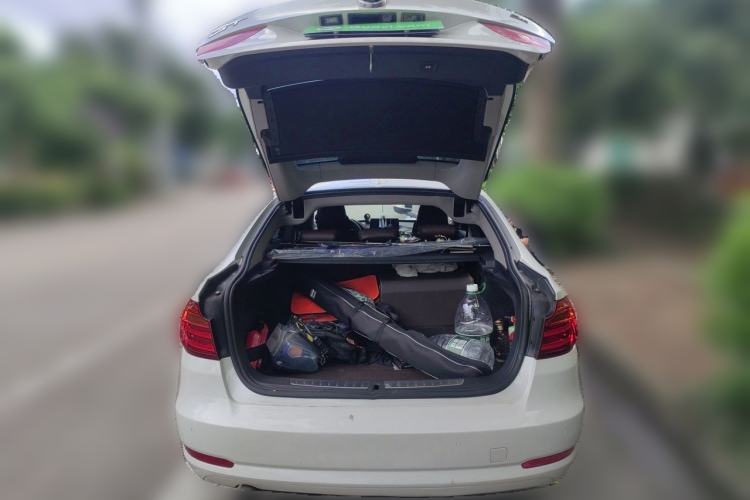 Used BMW 3 Series GT 2016 320i Fashion Model Trunk