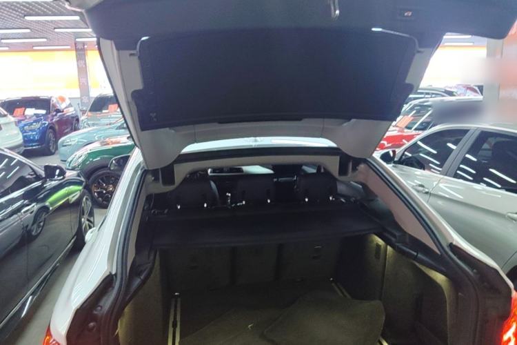 Used BMW 3 Series GT 2016 320i Fashion Model Trunk