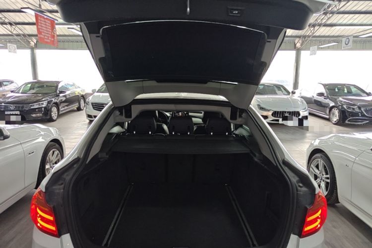 Used BMW 3 Series GT 2016 320i Fashion Model Trunk