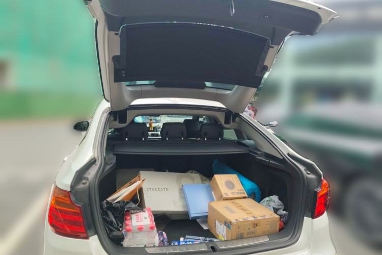 Used BMW 3 Series GT 2016 320i Fashion Model Trunk