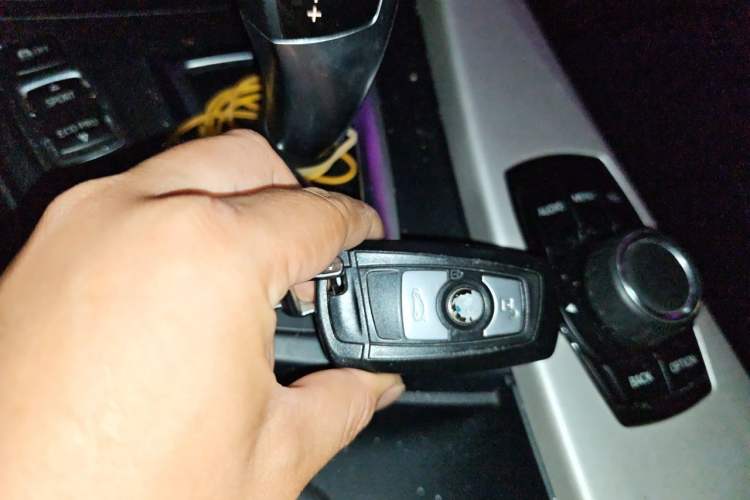 Used BMW 3 Series GT 2016 320i Fashion Model Vehicle Key