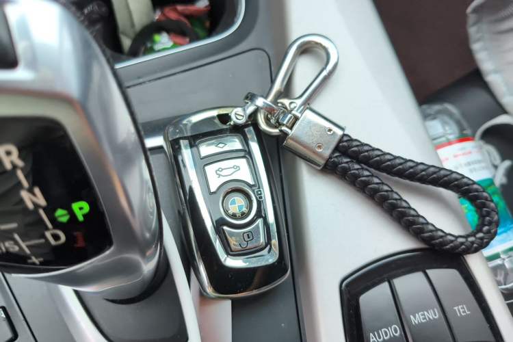Used BMW 3 Series GT 2016 320i Fashion Model Vehicle Key