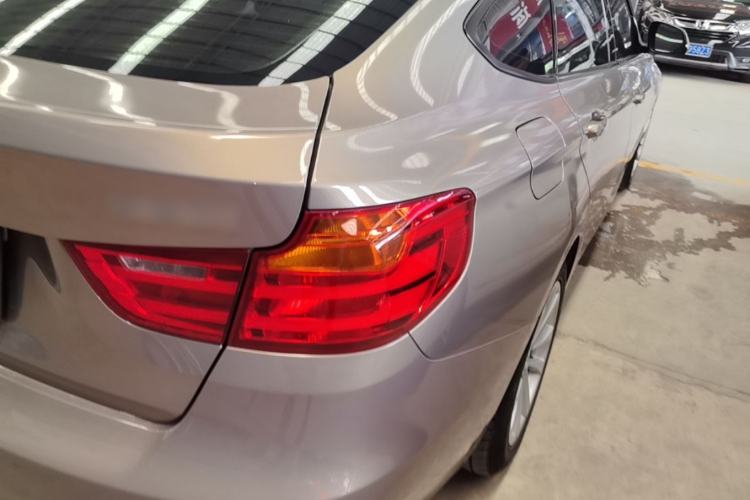 Used BMW 3 Series GT 2016 320i Fashion Model Exterior 2