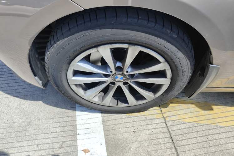 Used BMW 3 Series GT 2016 320i Fashion Model Exterior 7