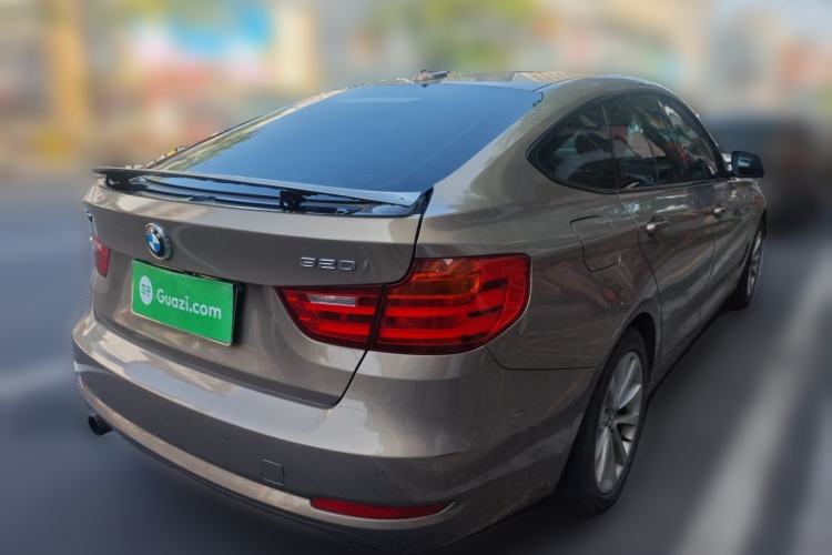 Used BMW 3 Series GT 2016 320i Fashion Model Rear Right 45 Deg