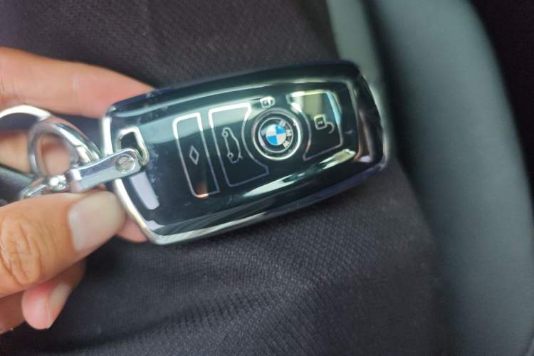 Used BMW 3 Series GT 2016 320i Fashion Model Vehicle Key