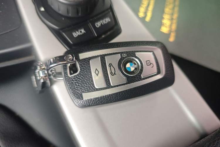 Used BMW 3 Series GT 2016 320i Fashion Model Vehicle Key
