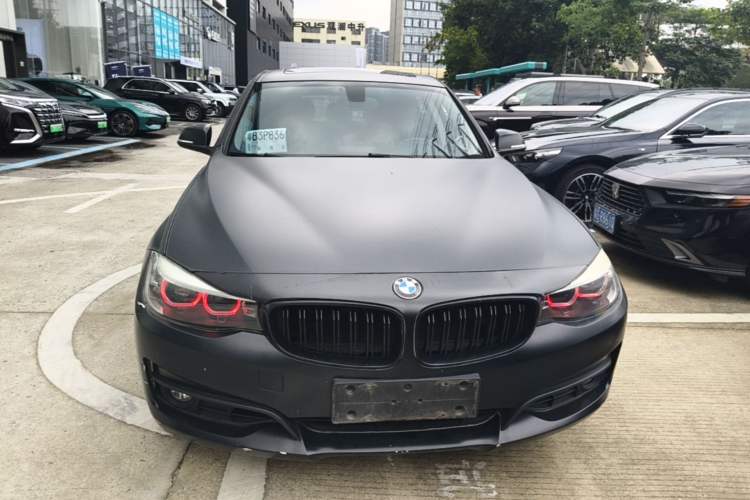 Used BMW 3 Series GT 2017 320i Luxury Design Package Front